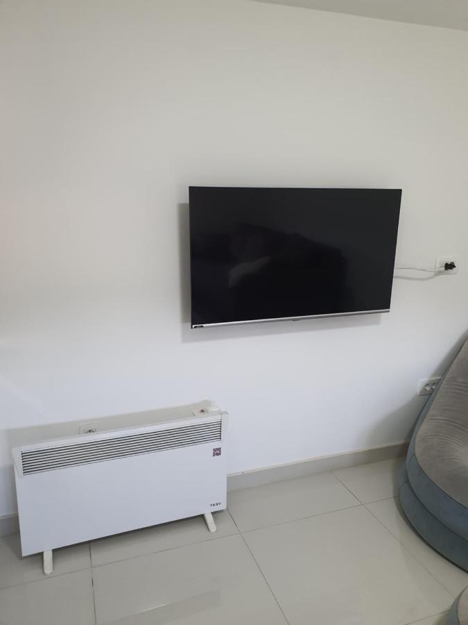 Apartman Tolosi 2 พอดโกริกา ภายนอก รูปภาพ